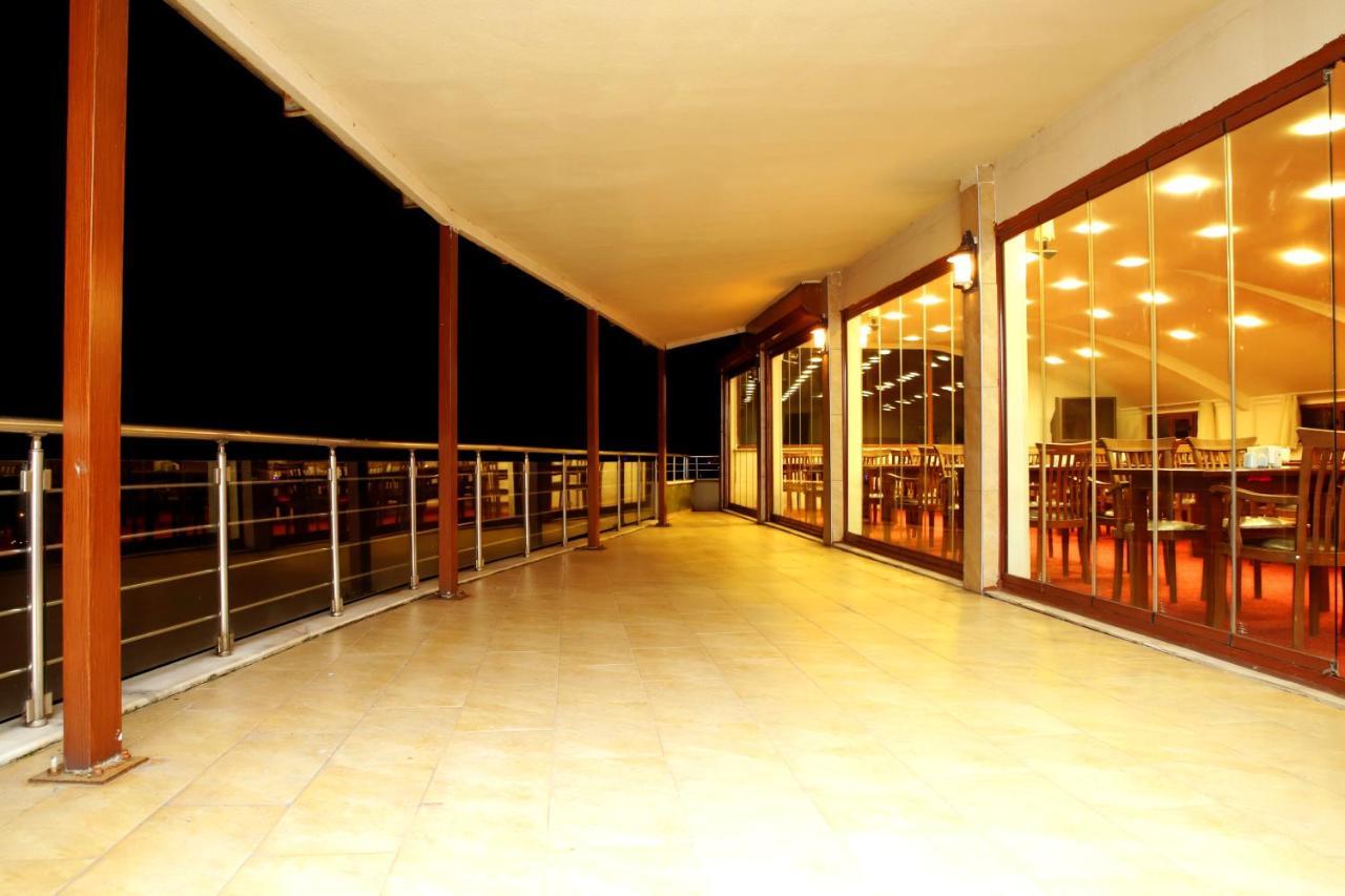Miletus Otel Шіле Екстер'єр фото